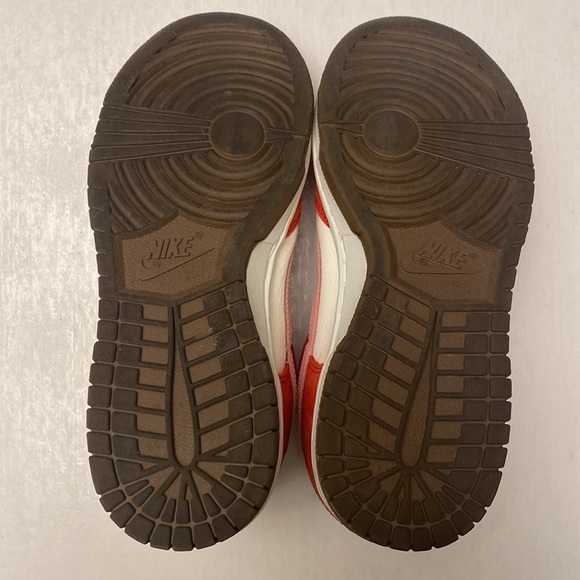 NIKE Women’s Dunk Low Premium “ Bacon” FB7910-600 Leather Sneakers Size 6.5 - Picture 7 of 11